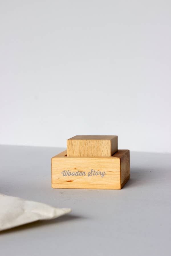 Wooden Story Montessori-Set: Ei, Ball und Becher