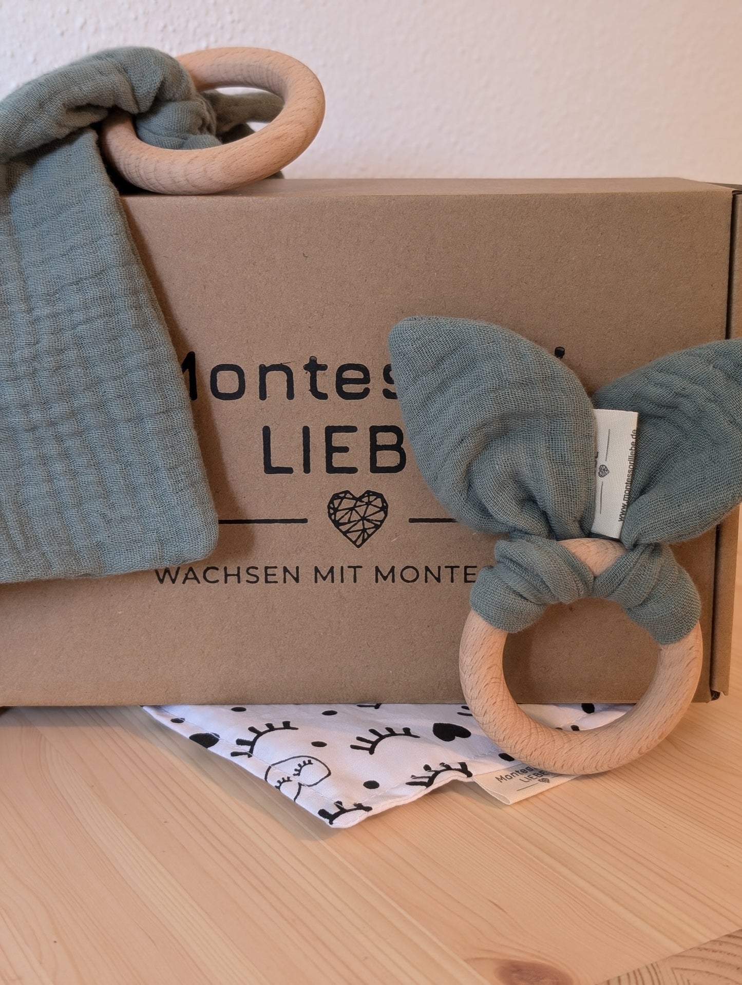 MontessoriLIEBE Geschenke-Box Olivegrün